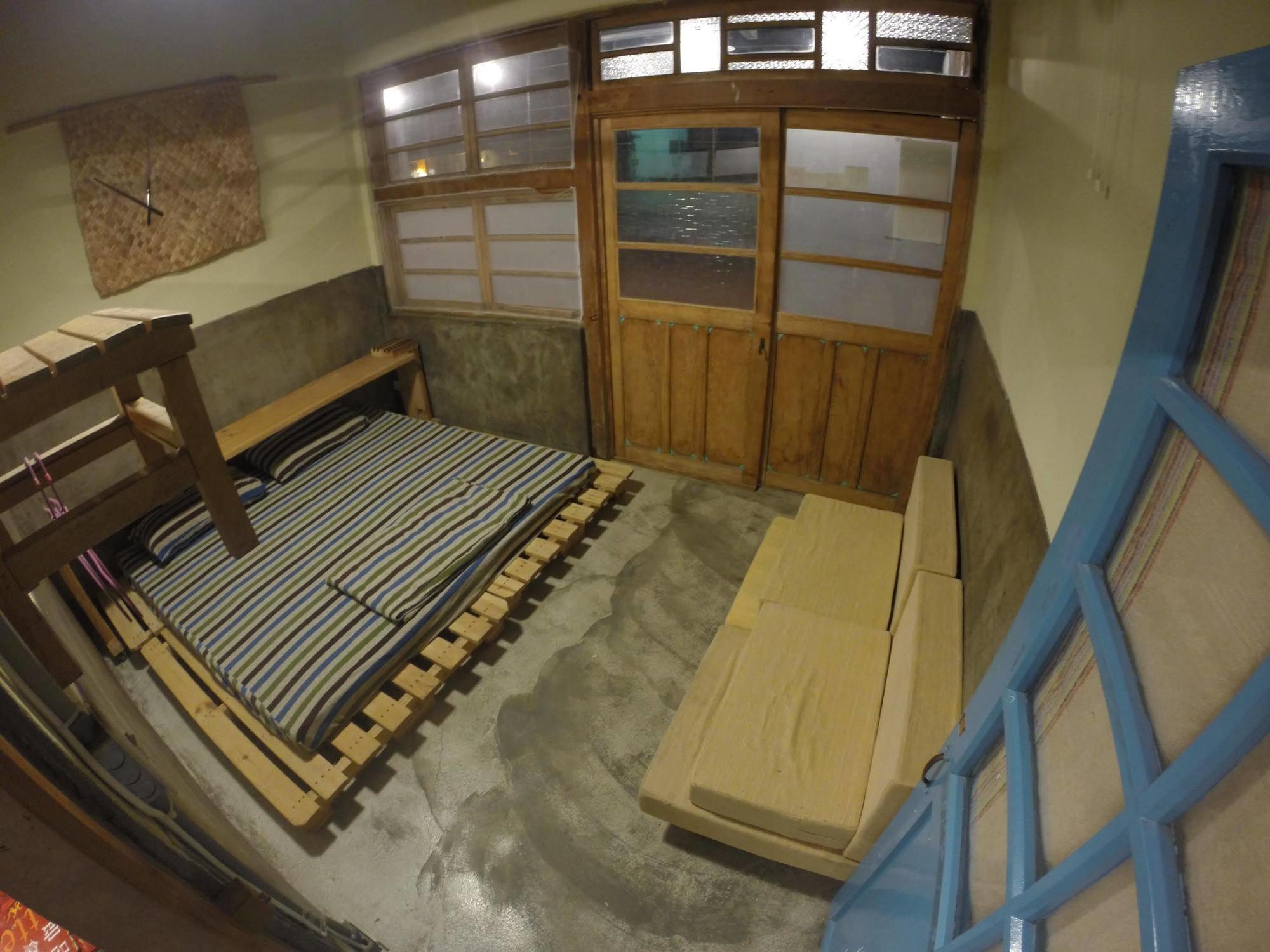 2F Hostel T'ai-tung エクステリア 写真